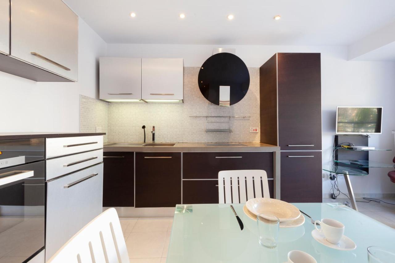 Stj - St Julian'S 1 Bedroom Prime Location Saint Julian's Εξωτερικό φωτογραφία